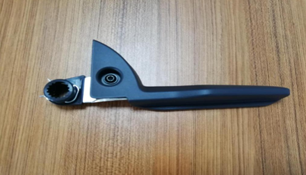 重庆延峰江森和重庆瑞丰精密模具有限公司合作研发坐垫放平解锁手柄